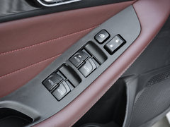 2019款 1.5L 手动旗舰版 国V