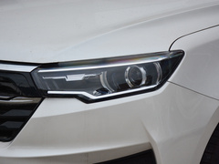 2019款 运动版 1.5T 自动尊享型