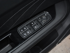 2019款 运动版 1.5T 自动尊享型
