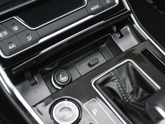 2019款 运动版 1.5T 自动尊享型
