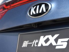 2019款 2.0L 自动两驱时尚版