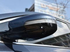 2019款 2.0L 自动两驱时尚版
