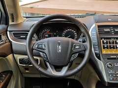 2019款 2.0T 四驅(qū)尊雅版 國V