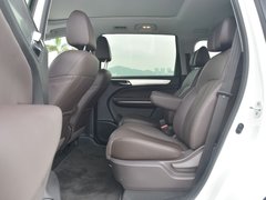 2019款 270T 自动尊贵版 7座 国V