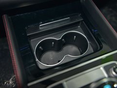 2019款 EV600D 四驱智联创睿型
