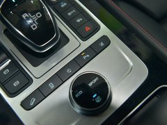 2019款 EV600D 四驱智联创睿型