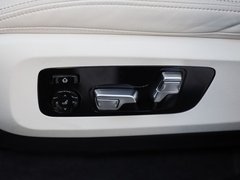 2019款 xDrive40i 尊享型 M运动套装