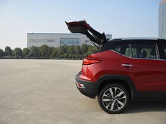 2019款 1.5T 手动梦想型