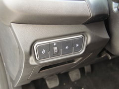 2018款  2.0T四驱领航型大双4D20D