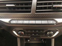 2018款  2.0T四驱领航型大双4D20D