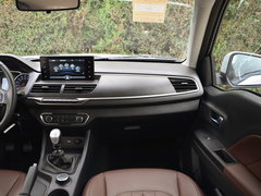 2018款  2.0T四驱领航型大双4D20D