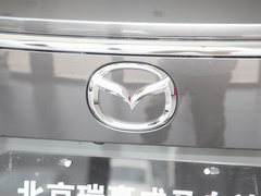 2019款 2.5L 两驱尊贵型