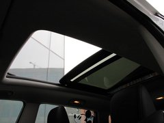 2019款 530T 自动米奇定制版(5+2款)