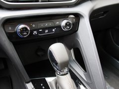 2019款 530T 自动米奇定制版(5+2款)