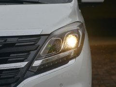 2019款 2.0T 自动旗舰型