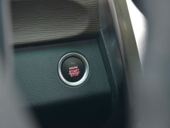 2019款 2.0T 自动旗舰型