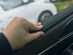 2019款 2.0T 自动旗舰型