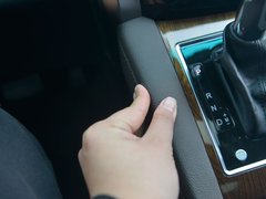 2019款 2.0T 自动旗舰型