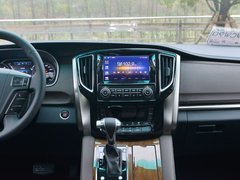 2019款 2.0T 自动旗舰型