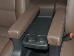 2019款 2.0T 自动旗舰型