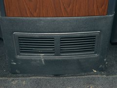 2019款 2.0T 自动旗舰型