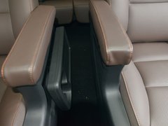 2019款 2.0T 自动旗舰型