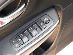 2019款 2.0T 两驱越享版