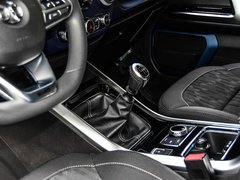 2018款 PLUS 2.0D 手动四驱尊贵型