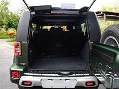 2018款 PLUS 2.0D 手动四驱尊贵型