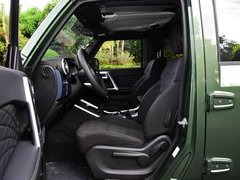 2018款 PLUS 2.0D 手动四驱尊贵型