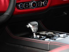 2019款 2.0T 自动四驱城市猎人版尊享型 国V