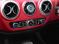 2019款 2.0T 自动四驱城市猎人版尊享型 国V