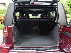 2019款 2.0T 自动四驱城市猎人版尊享型 国V