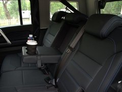 2019款 2.0T 自动四驱城市猎人版尊享型 国V