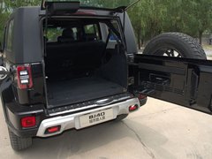 2019款 2.0T 自动四驱城市猎人版尊享型 国V