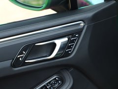 2020款 Macan Turbo 2.9T