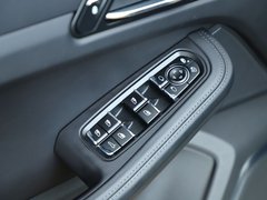 2020款 Macan Turbo 2.9T