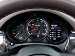 2020款 Macan Turbo 2.9T