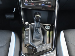 2020款 1.4T 尊贵型