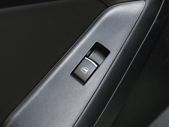 2020款 220T 手动驭领版