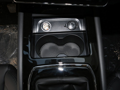 2020款 220T 手动驭领版