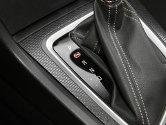 2019款 18T 自动互联精英型 国VI