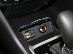 2019款 18T 6座互联豪华型 国VI