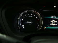 2019款 18T 6座互联豪华型 国VI