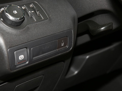 2019款 18T 6座互联豪华型 国VI