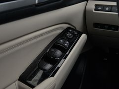 2019款 2.0T XV 智尊版