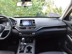 2019款 2.0T XV 智尊版