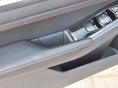 2019款 2.0T XV 智尊版