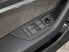 2019款 45 TFSI quattro 尊享致雅型