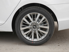 2019款 1.8L 自动智能型GLS纪念款